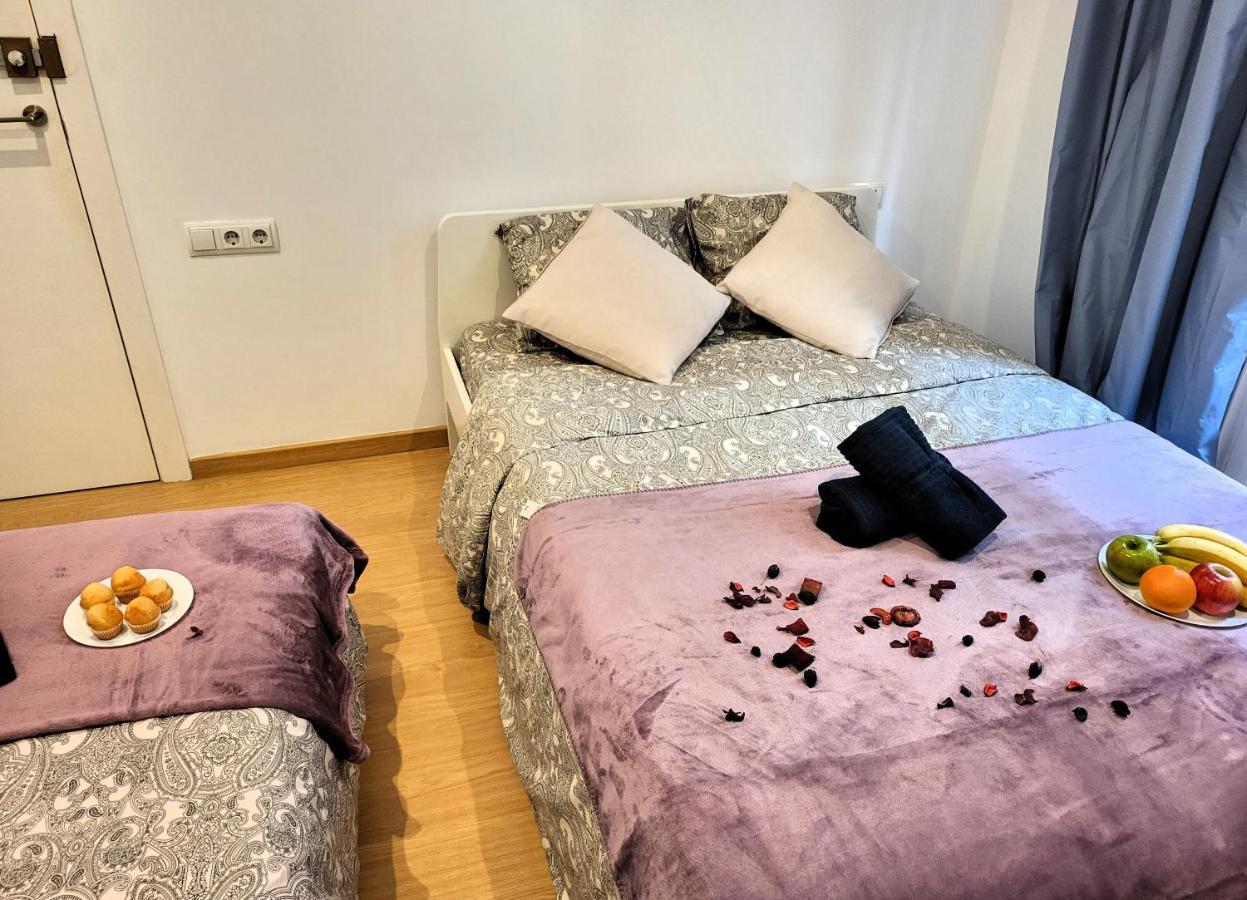 Rooms By Bcn Cathedral Barcellona Esterno foto